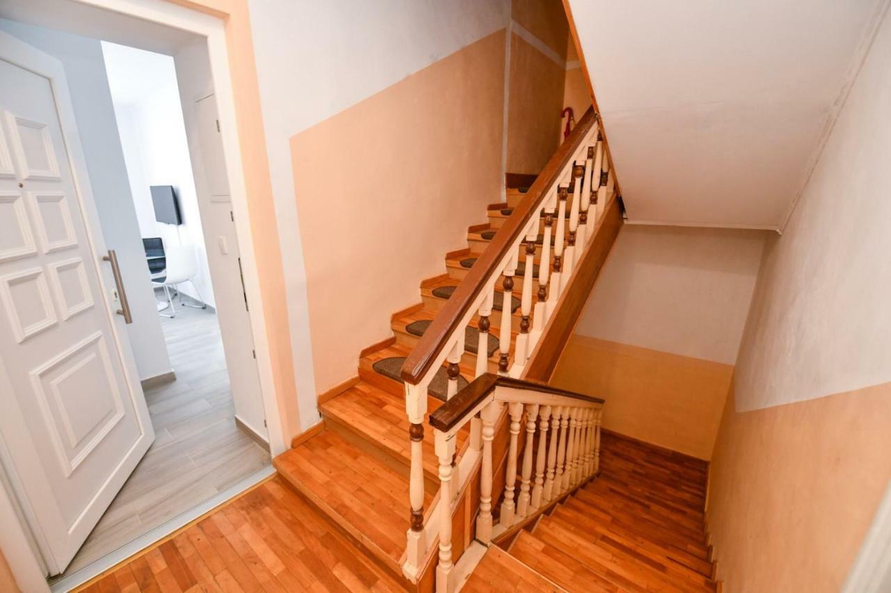 Apartment Cecilija Синь Екстер'єр фото