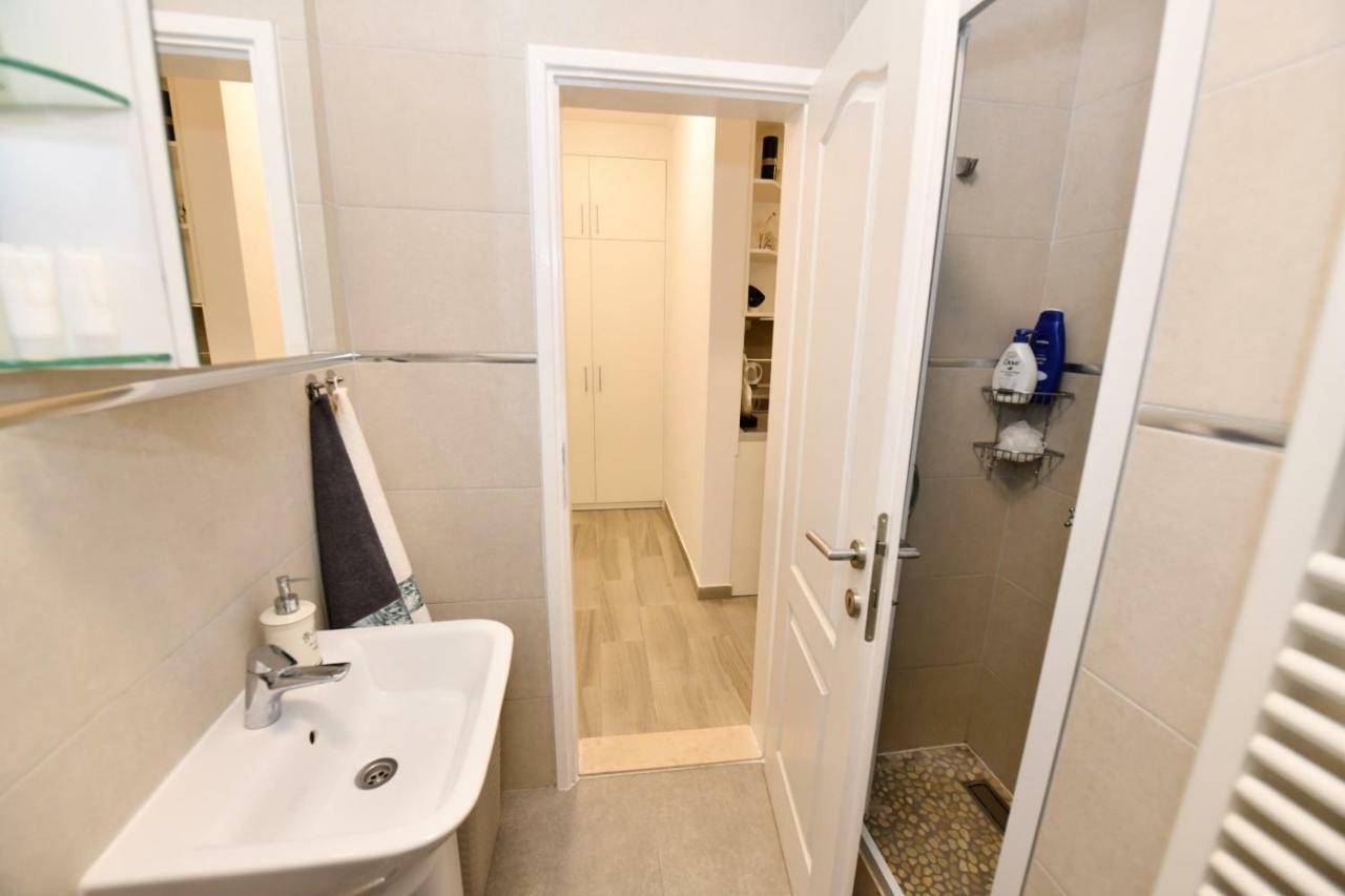 Apartment Cecilija Синь Екстер'єр фото